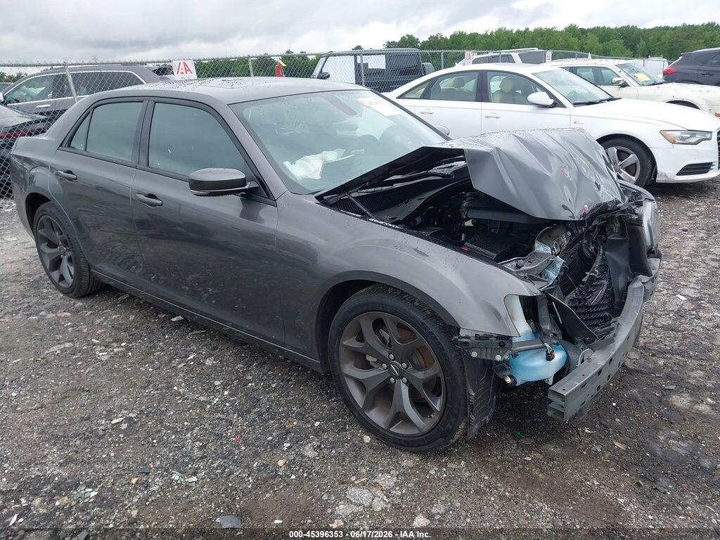2C3CCABG8PH633439 2023 CHRYSLER 300 photo no. 1