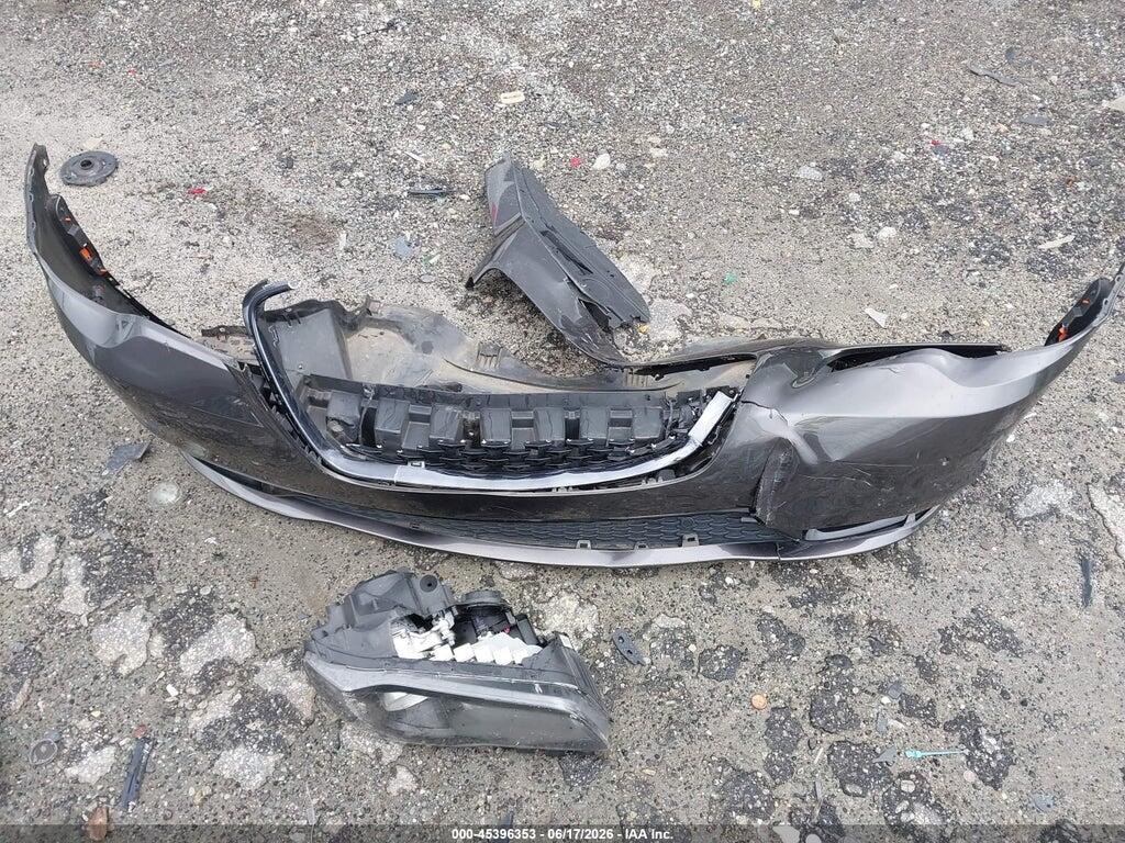 2C3CCABG8PH633439 2023 CHRYSLER 300 photo no. 12