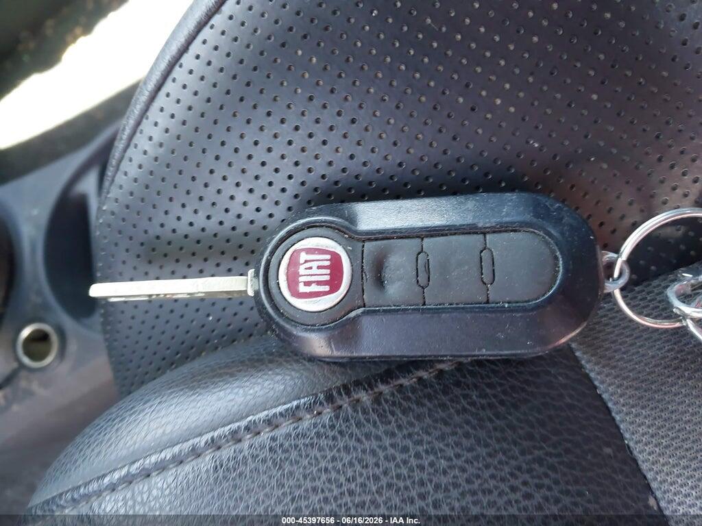 3C3CFFBRXCT104906 2012 FIAT 500 photo no. 11