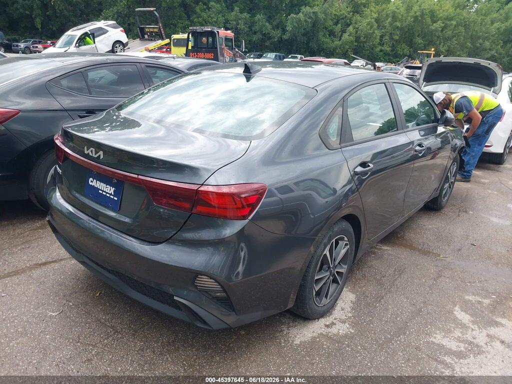 3KPF24AD9PE621526 2023 KIA FORTE photo no. 4
