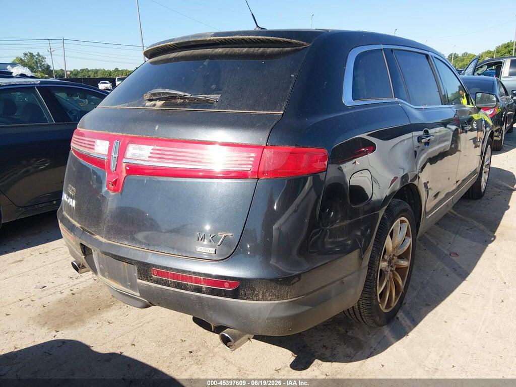 2LMHJ5AR3ABJ13337 2010 LINCOLN MKT photo no. 4