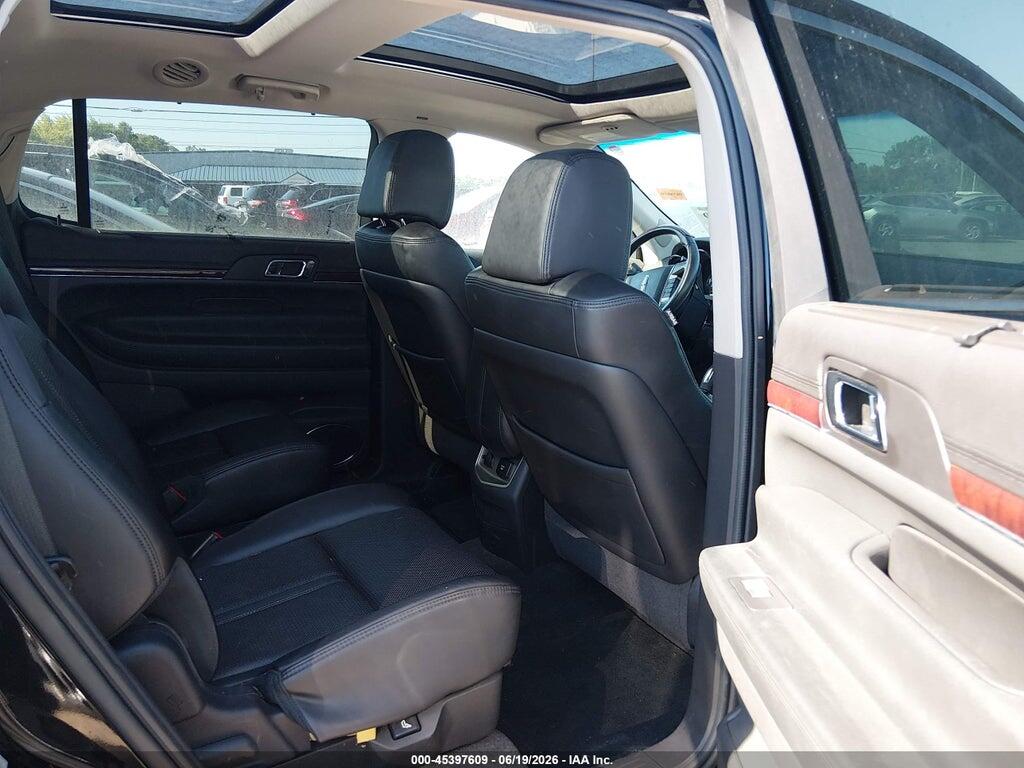 2LMHJ5AR3ABJ13337 2010 LINCOLN MKT photo no. 8