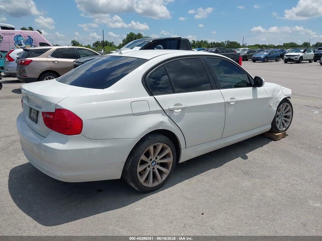 WBAPH7G58BNM58714 2011 BMW 328I photo no. 4