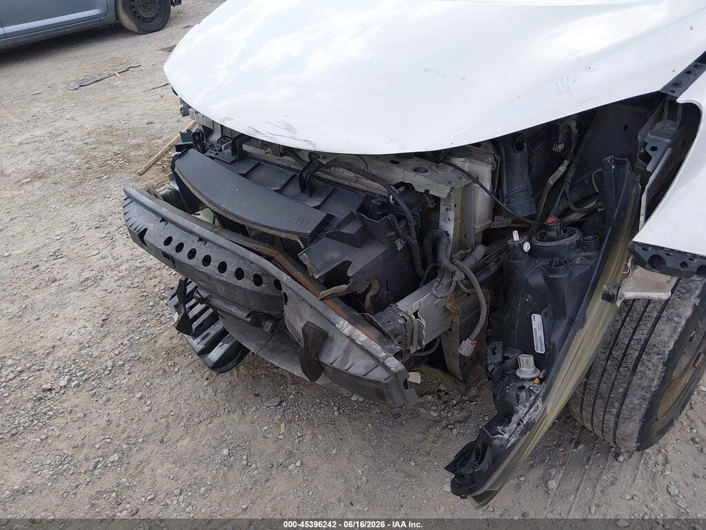 3N1CE2CP5HL375905 2017 NISSAN VERSA NOTE photo no. 6