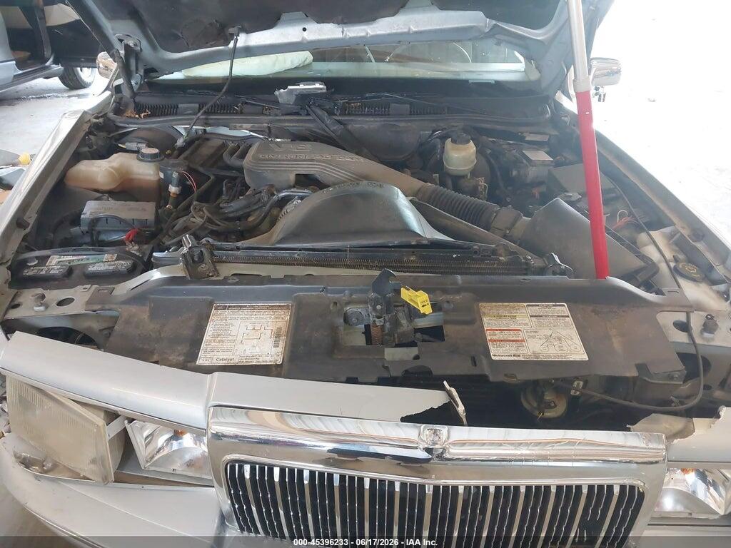 1LNLM82W7RY766464 1994 LINCOLN TOWN CAR photo no. 10