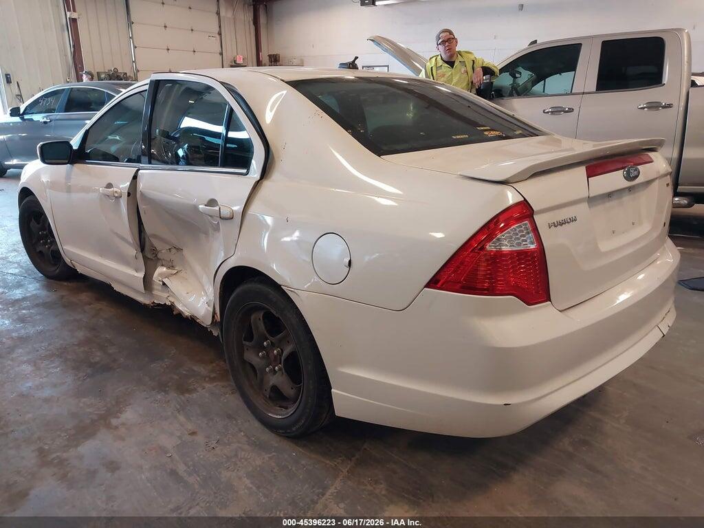 3FAHP0HA2AR257115 2010 FORD FUSION photo no. 3