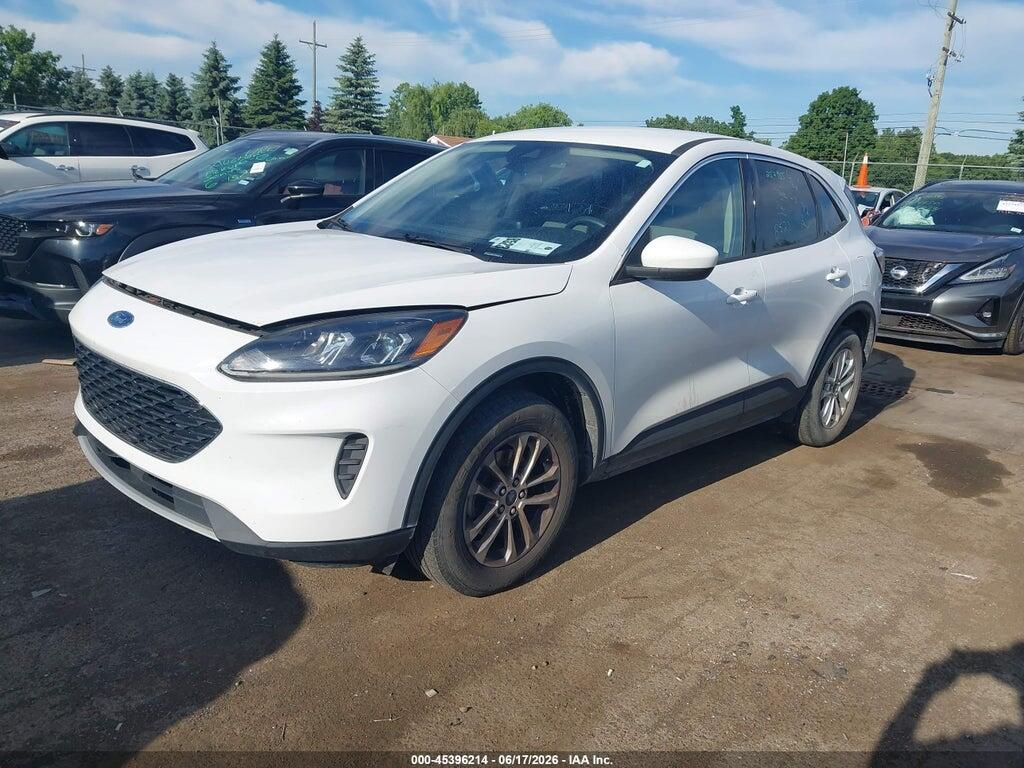 1FMCU9G67LUC04254 2020 FORD ESCAPE photo no. 2
