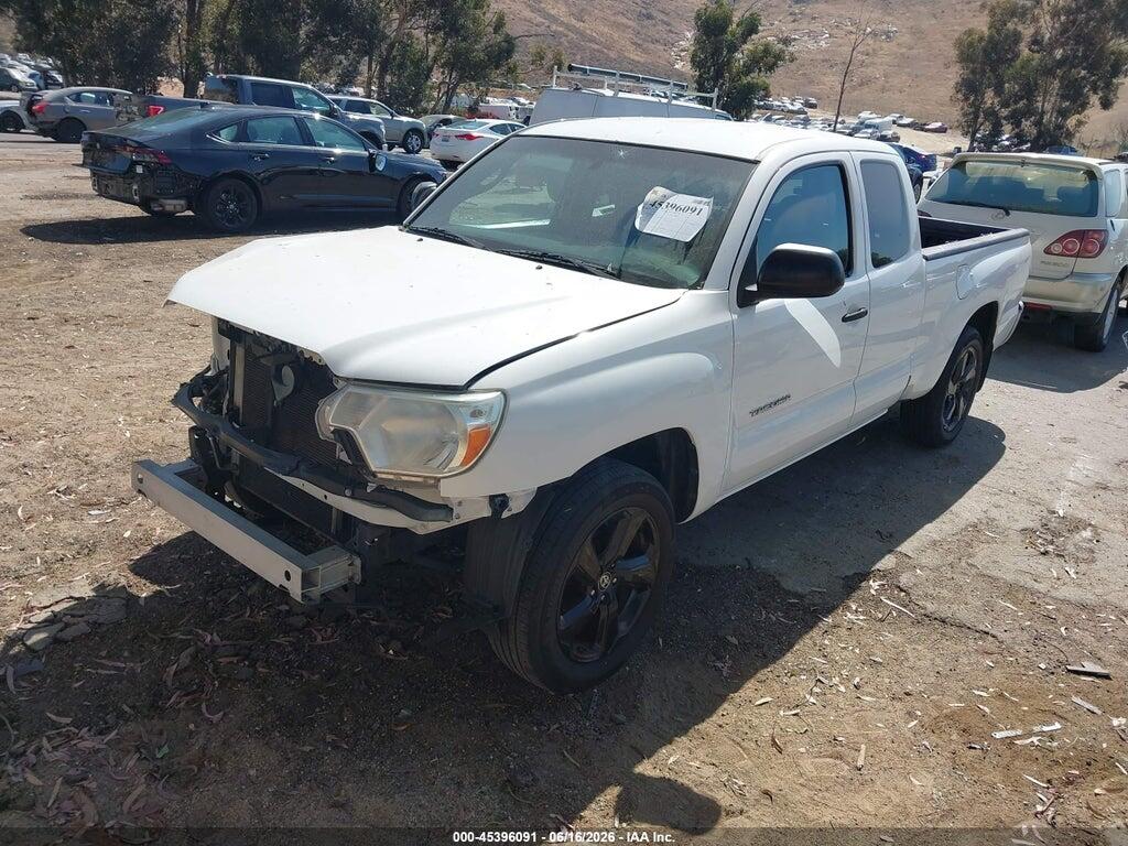 5TFTX4CN9FX067767 2015 TOYOTA TACOMA photo no. 2