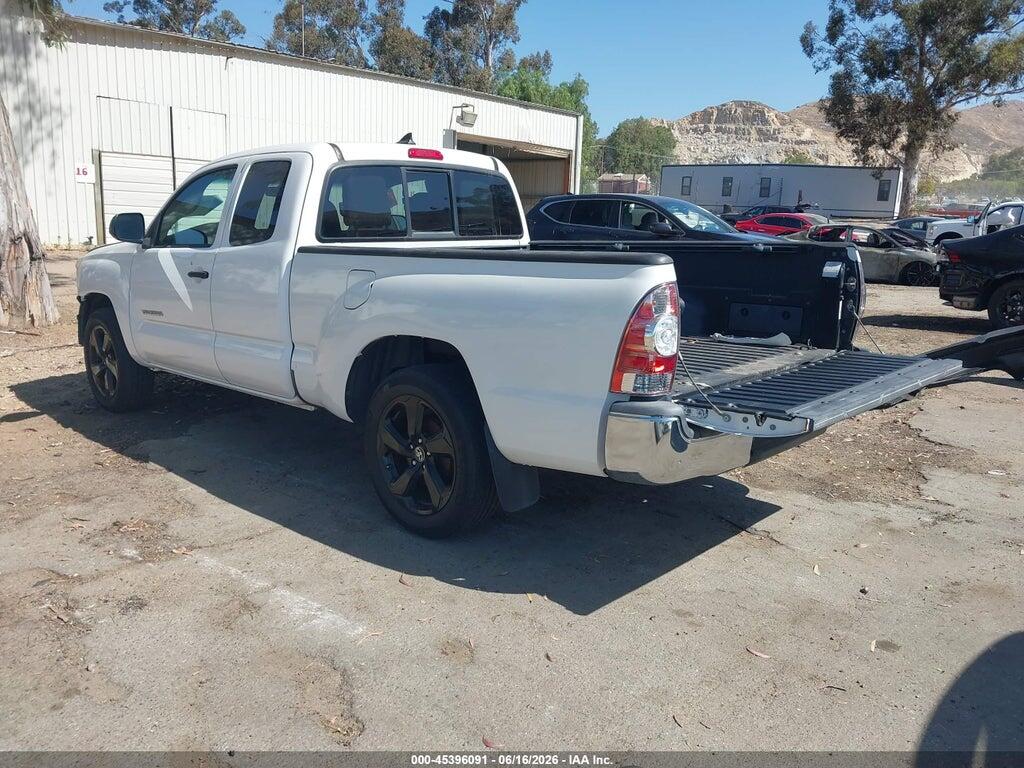 5TFTX4CN9FX067767 2015 TOYOTA TACOMA photo no. 3