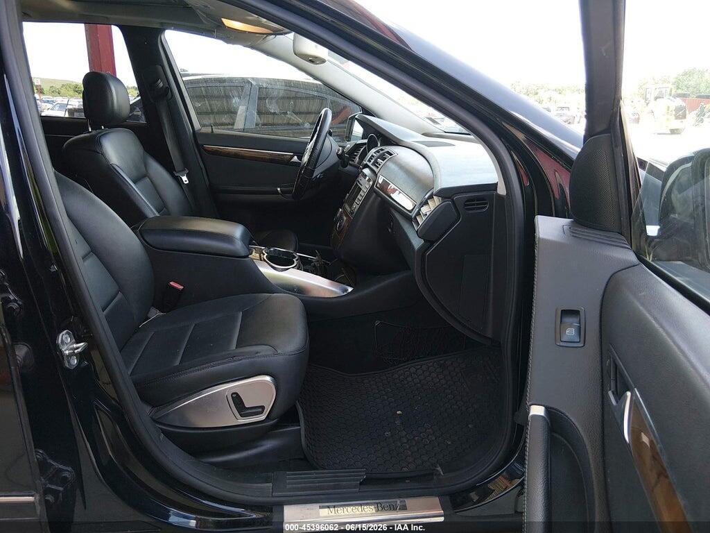 4JGCB6FE8BA127312 2011 MERCEDES-BENZ R 350 photo no. 5