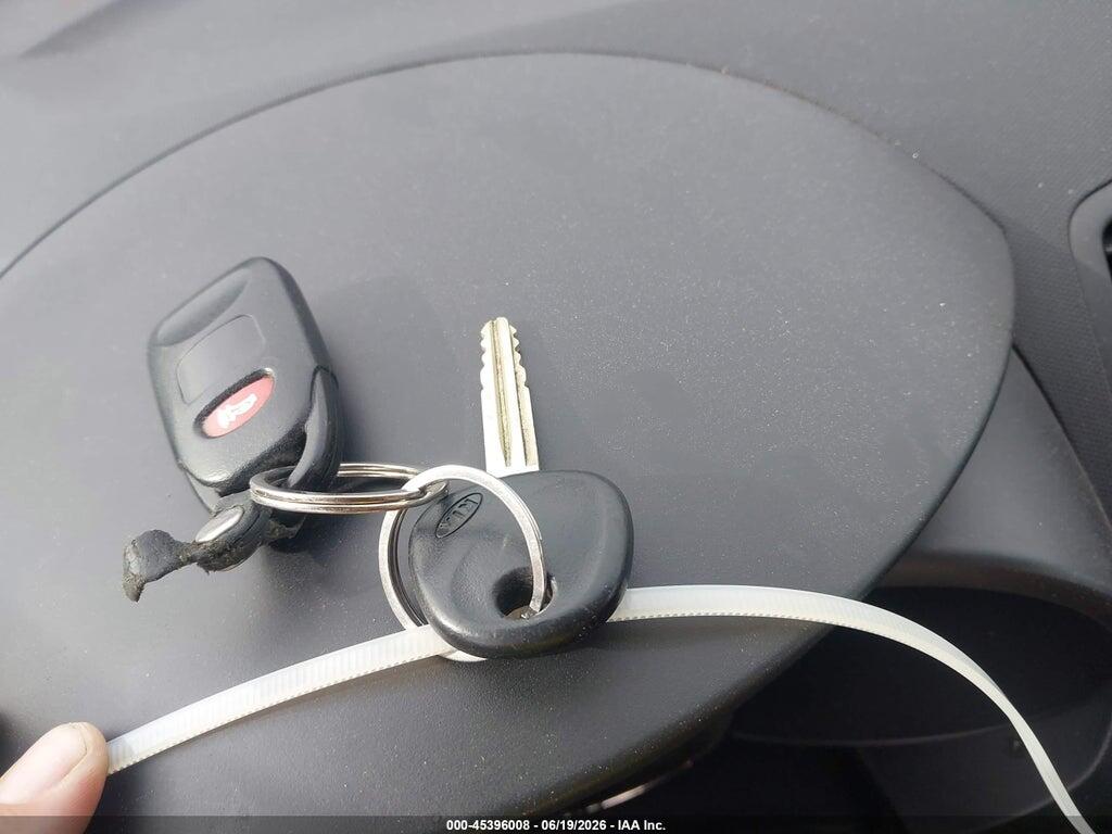 KNDJT2A23A7190361 2010 KIA SOUL photo no. 11