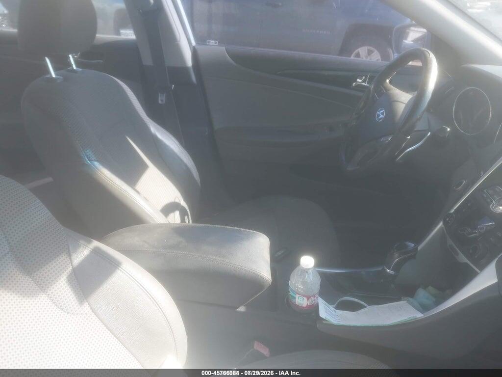 5NPEC4AC6BH080844 2011 HYUNDAI SONATA photo no. 5