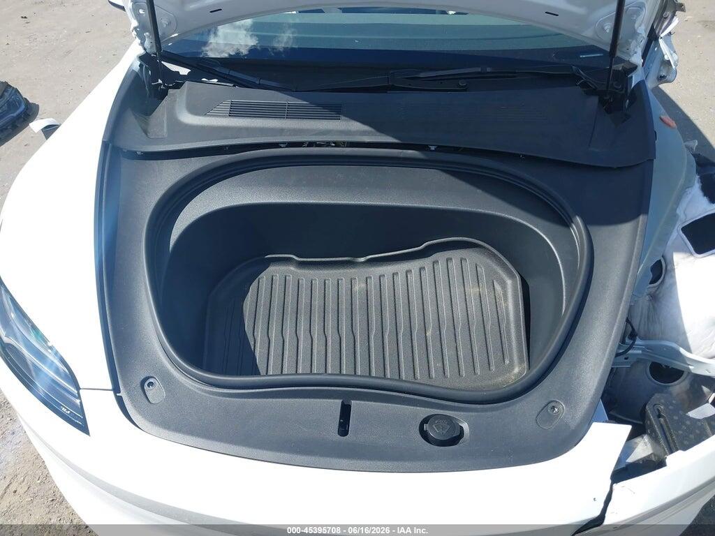 5YJ3E1EB3SF875365 2025 TESLA MODEL 3 photo no. 10
