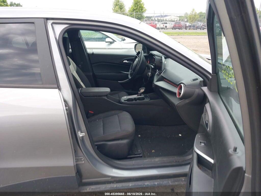 KL77LGE2XRC200448 2024 CHEVROLET TRAX photo no. 5