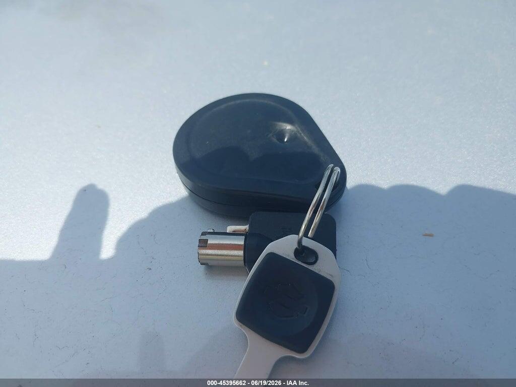 1HD1YAJ14MB013370 2021 HARLEY-DAVIDSON FLHC photo no. 11