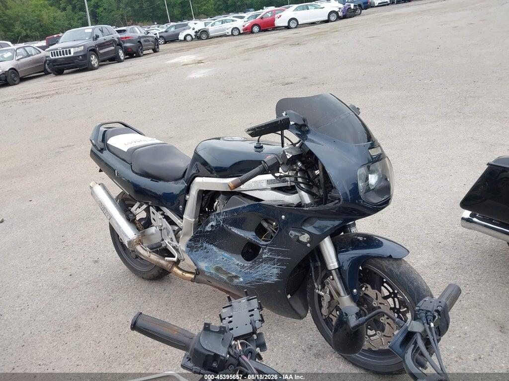 JS1GU75A6P2100593 1993 SUZUKI GSX-R1100 photo no. 1