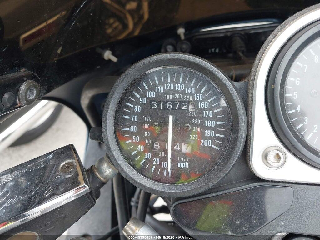 JS1GU75A6P2100593 1993 SUZUKI GSX-R1100 photo no. 7