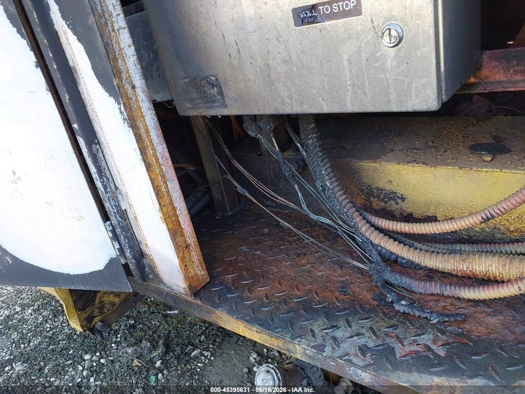 2A9TFS5E550050006 2015 TRECAN 150 PB SNOW MELTER photo no. 11