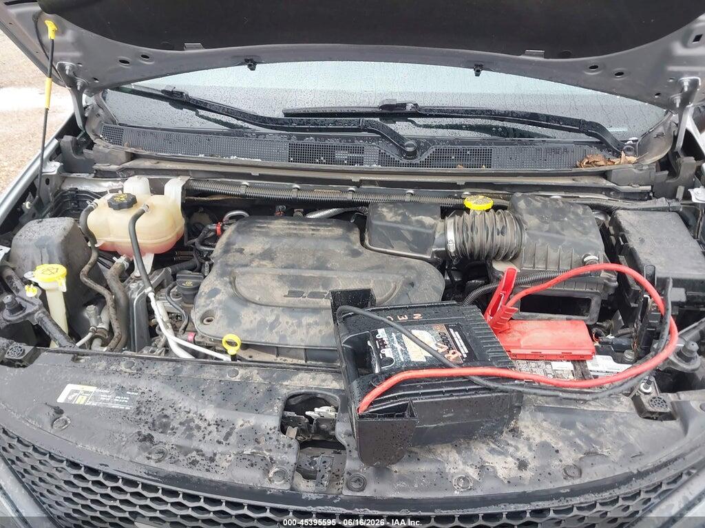 2C4RC1AG4MR513280 2021 CHRYSLER VOYAGER photo no. 10