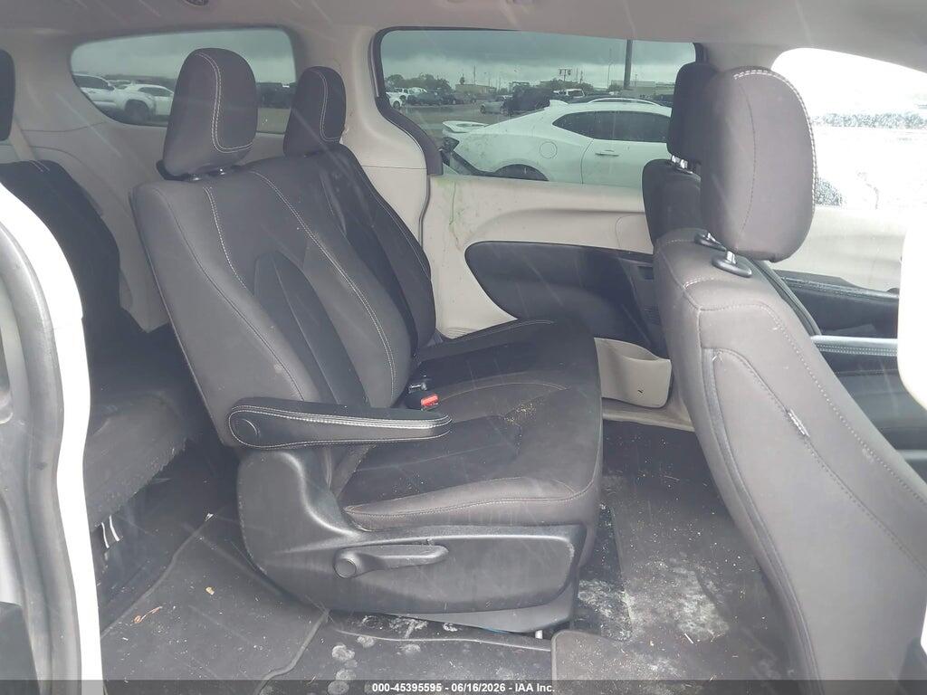 2C4RC1AG4MR513280 2021 CHRYSLER VOYAGER photo no. 8
