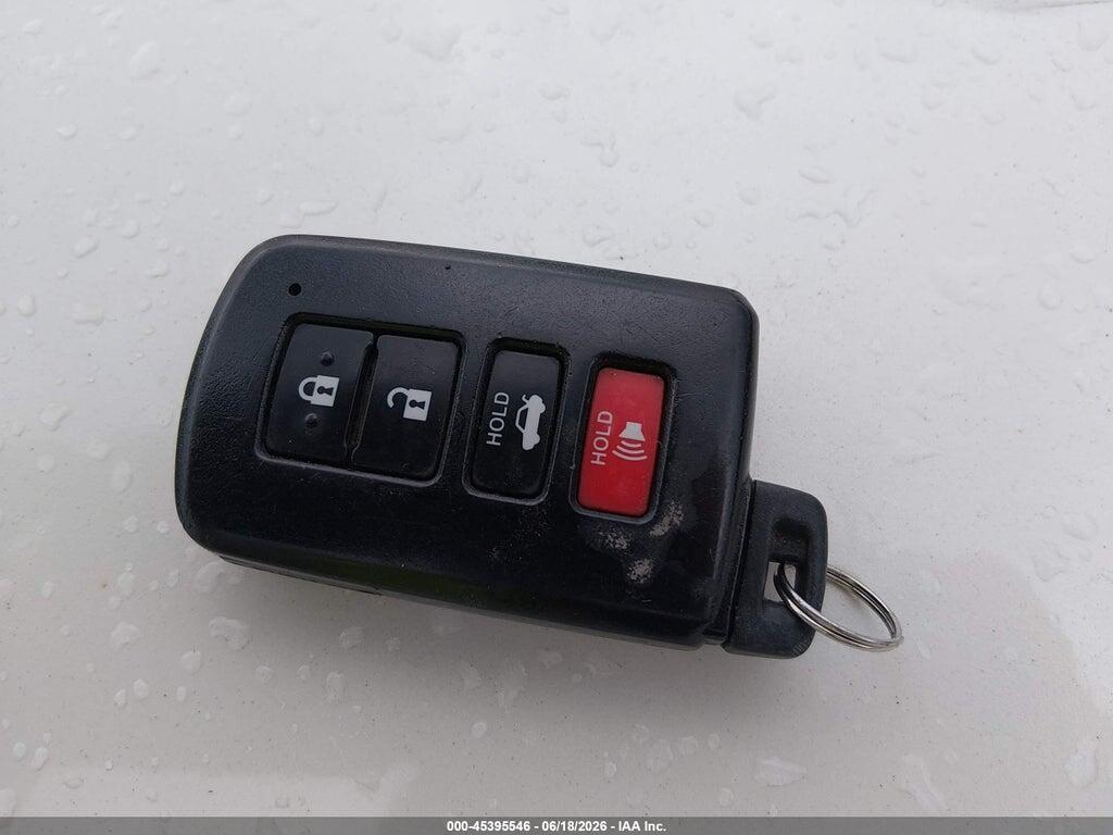 4T1BF1FK3CU081008 2012 TOYOTA CAMRY photo no. 11