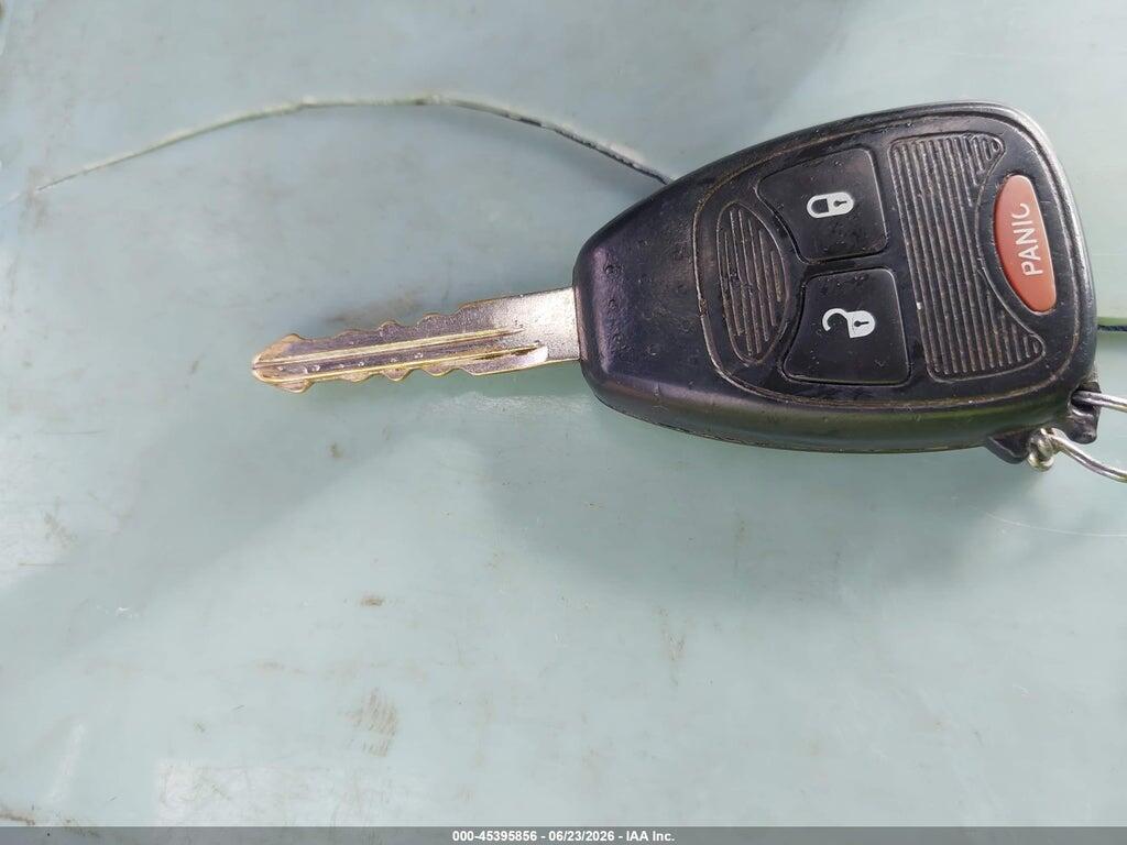 1C4GP45R65B353508 2005 CHRYSLER TOWN & COUNTRY photo no. 11