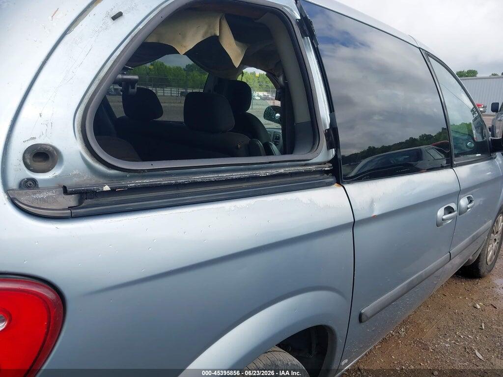 1C4GP45R65B353508 2005 CHRYSLER TOWN & COUNTRY photo no. 6