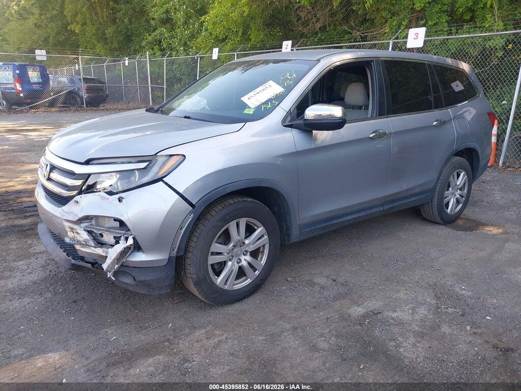 5FNYF6H19JB021515 2018 HONDA PILOT photo no. 2