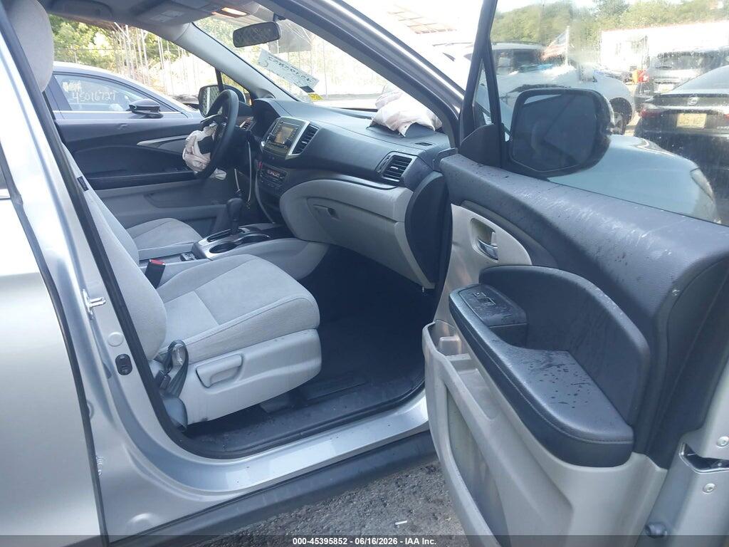 5FNYF6H19JB021515 2018 HONDA PILOT photo no. 5