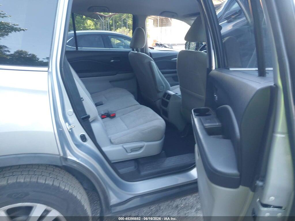 5FNYF6H19JB021515 2018 HONDA PILOT photo no. 8
