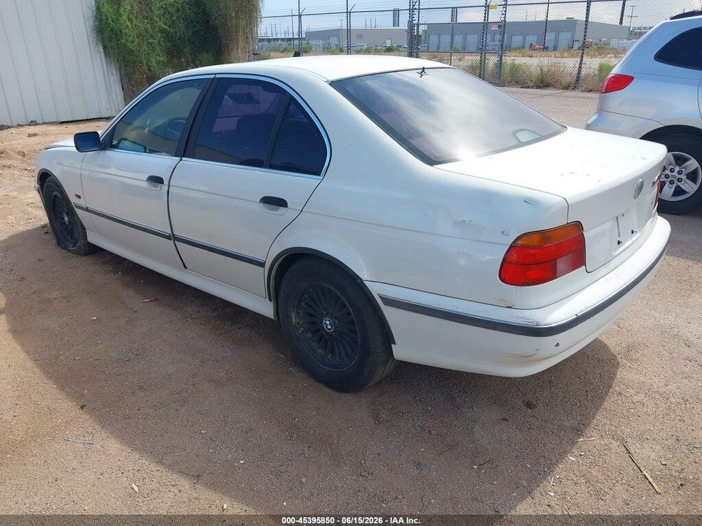 WBADN6349YGM65753 2000 BMW 540IA photo no. 3