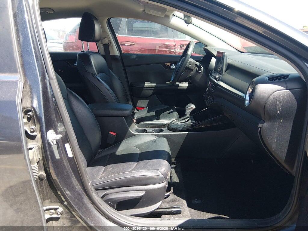 3KPF54AD2KE033449 2019 KIA FORTE photo no. 5