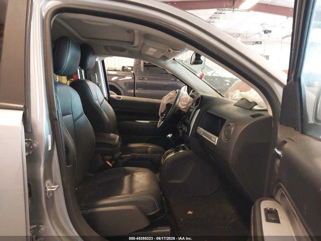 1C4NJCEB8HD166009 2017 JEEP COMPASS photo no. 5