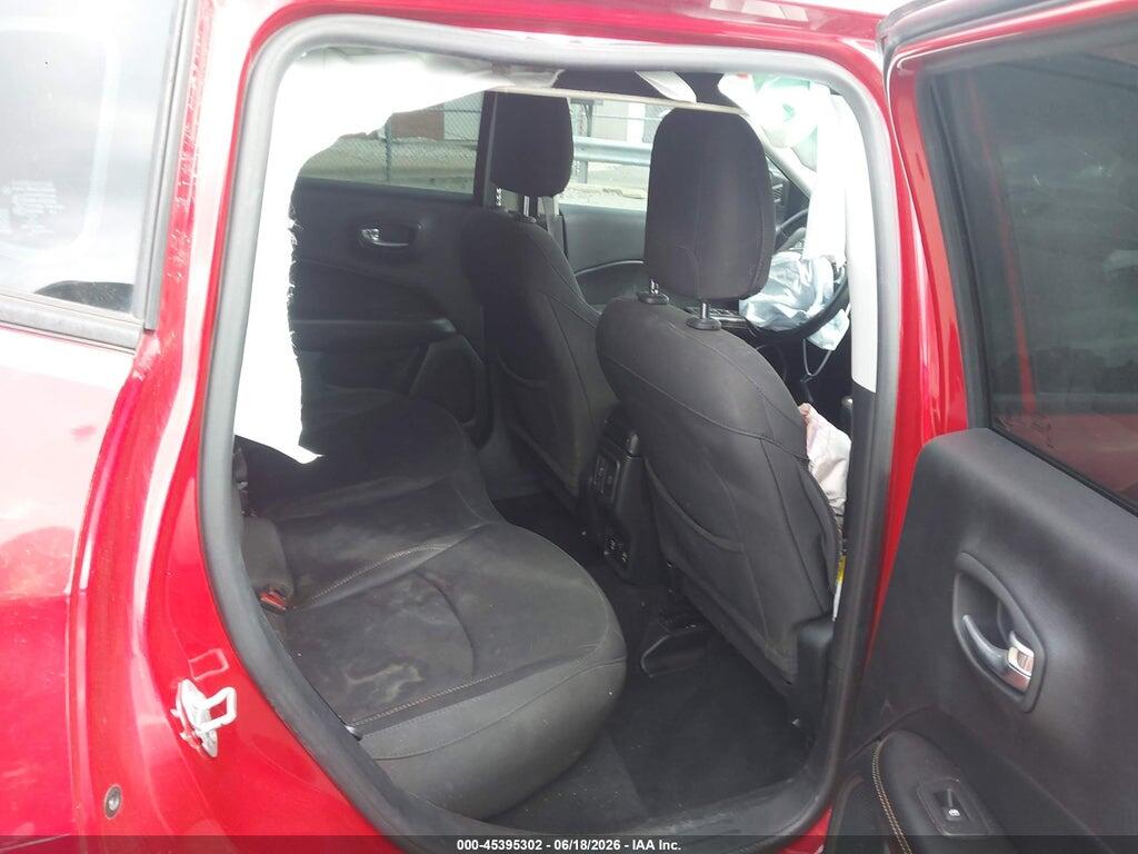 3C4NJDAB5KT707031 2019 JEEP COMPASS photo no. 8