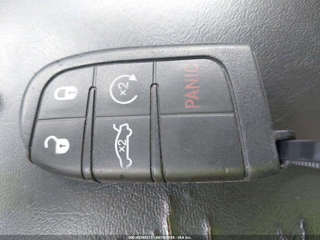 1C3CCCAB7GN126671 2016 CHRYSLER 200 photo no. 11