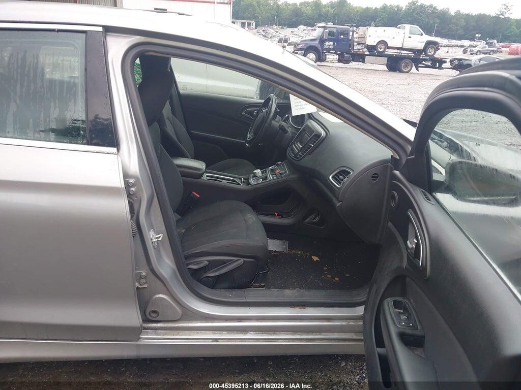1C3CCCAB7GN126671 2016 CHRYSLER 200 photo no. 5