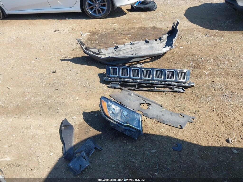 3C4NJDBB7JT104286 2018 JEEP COMPASS photo no. 11