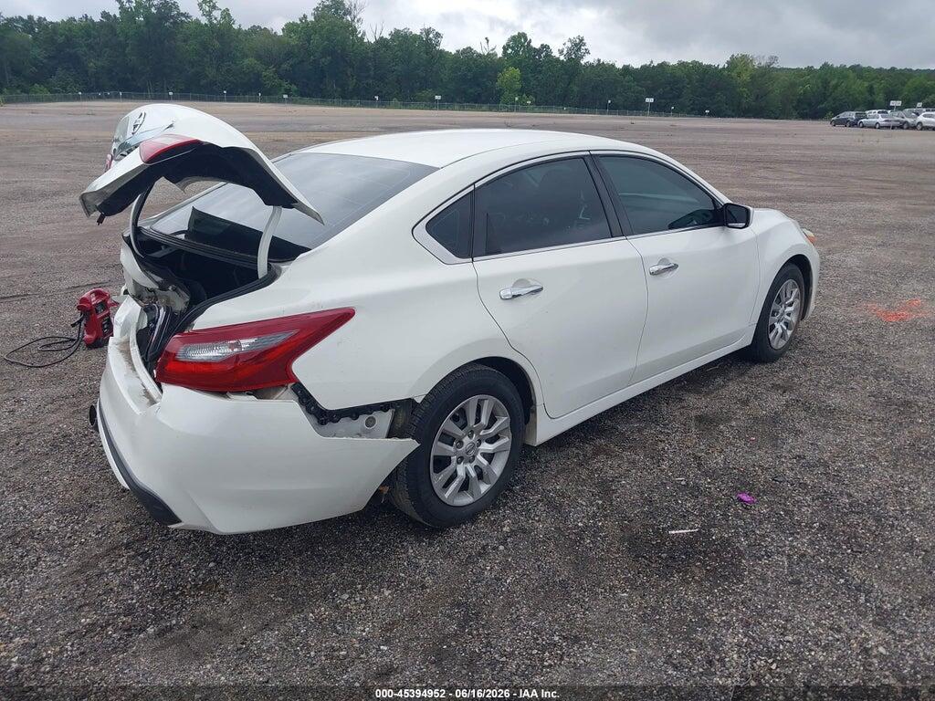 1N4AL3AP1JC158068 2018 NISSAN ALTIMA photo no. 4