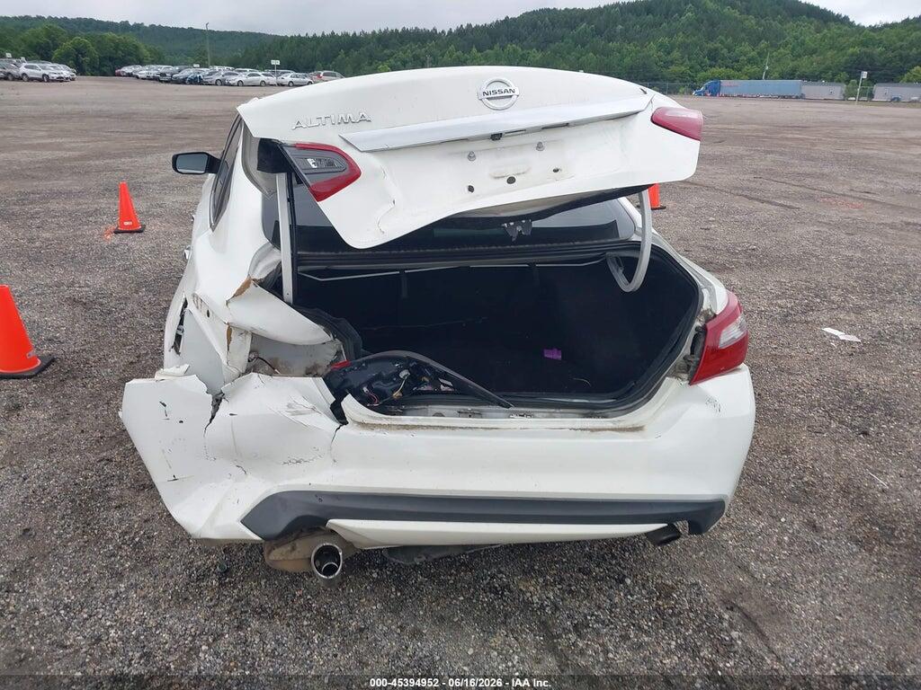 1N4AL3AP1JC158068 2018 NISSAN ALTIMA photo no. 6