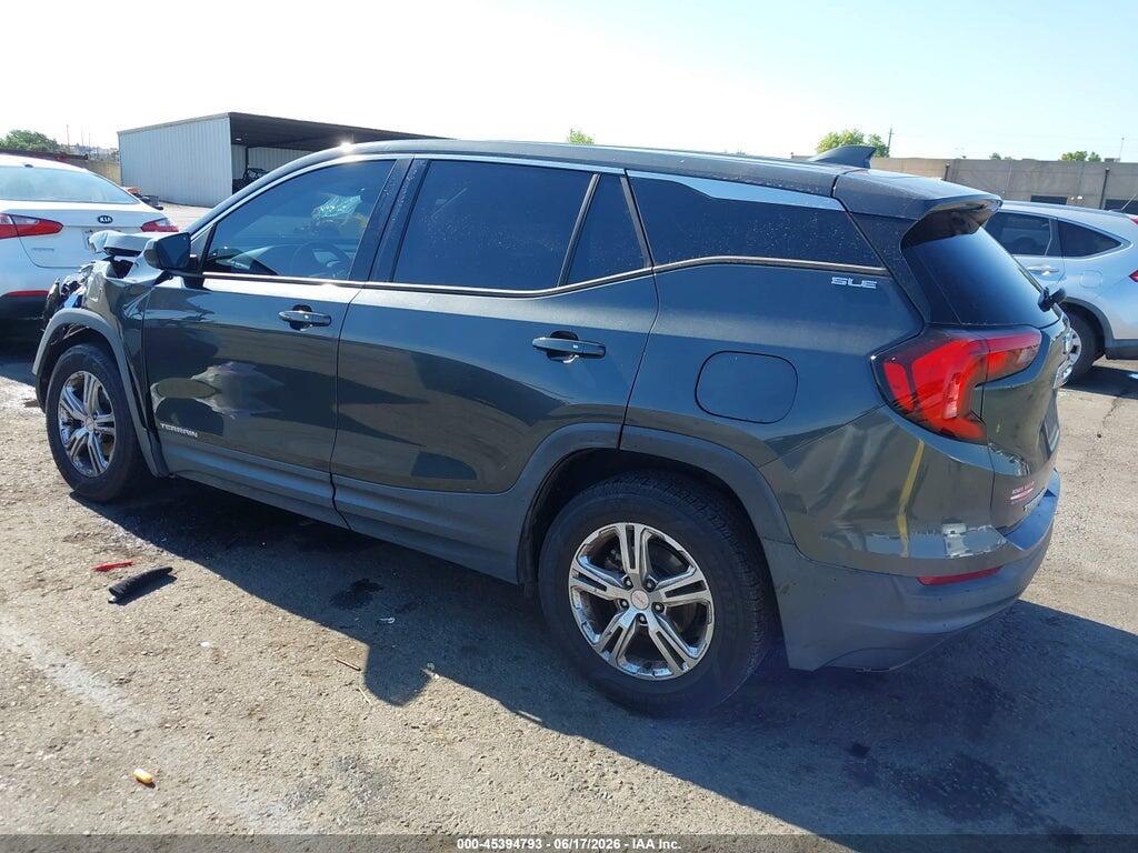 3GKALMEVXJL254928 2018 GMC TERRAIN photo no. 3