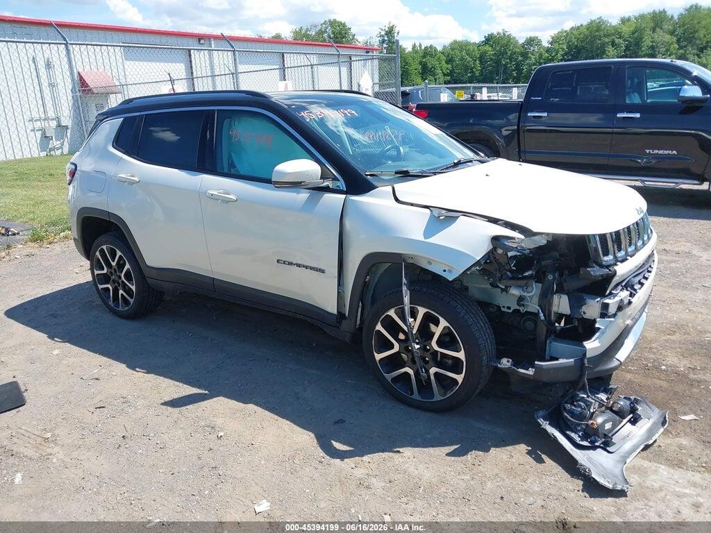 3C4NJDCB0JT238412 2018 JEEP COMPASS photo no. 1