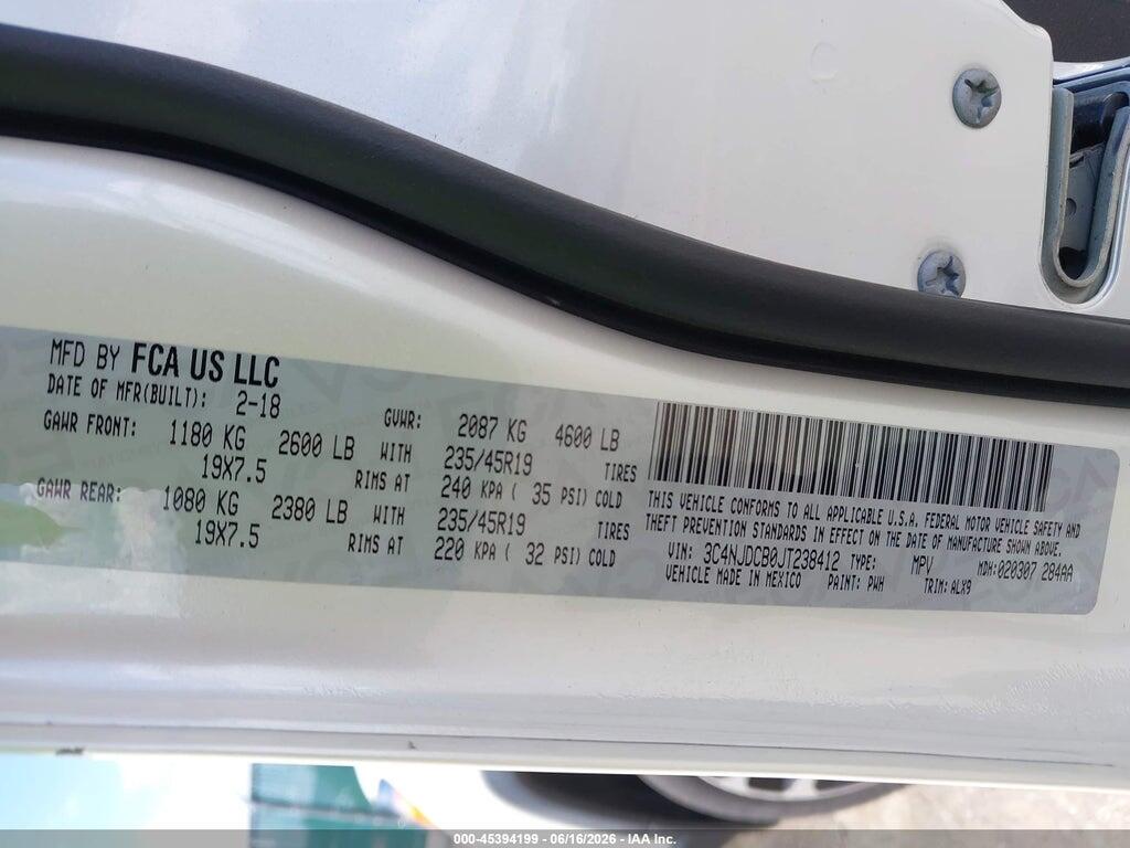 3C4NJDCB0JT238412 2018 JEEP COMPASS photo no. 9