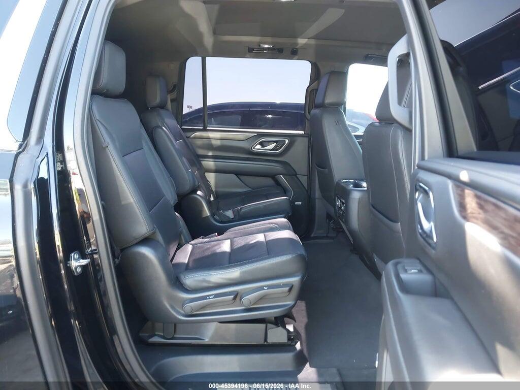 1GNSCCKT2NR323095 2022 CHEVROLET SUBURBAN photo no. 8