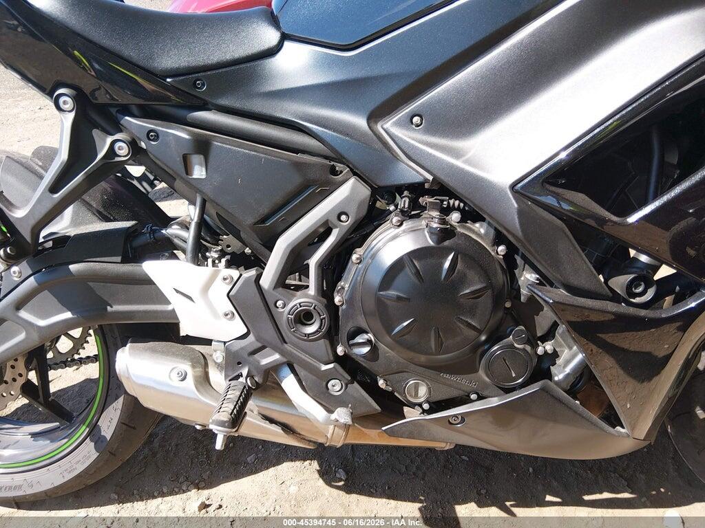 ML5EXER11SDAE7777 2025 KAWASAKI EX650 photo no. 8