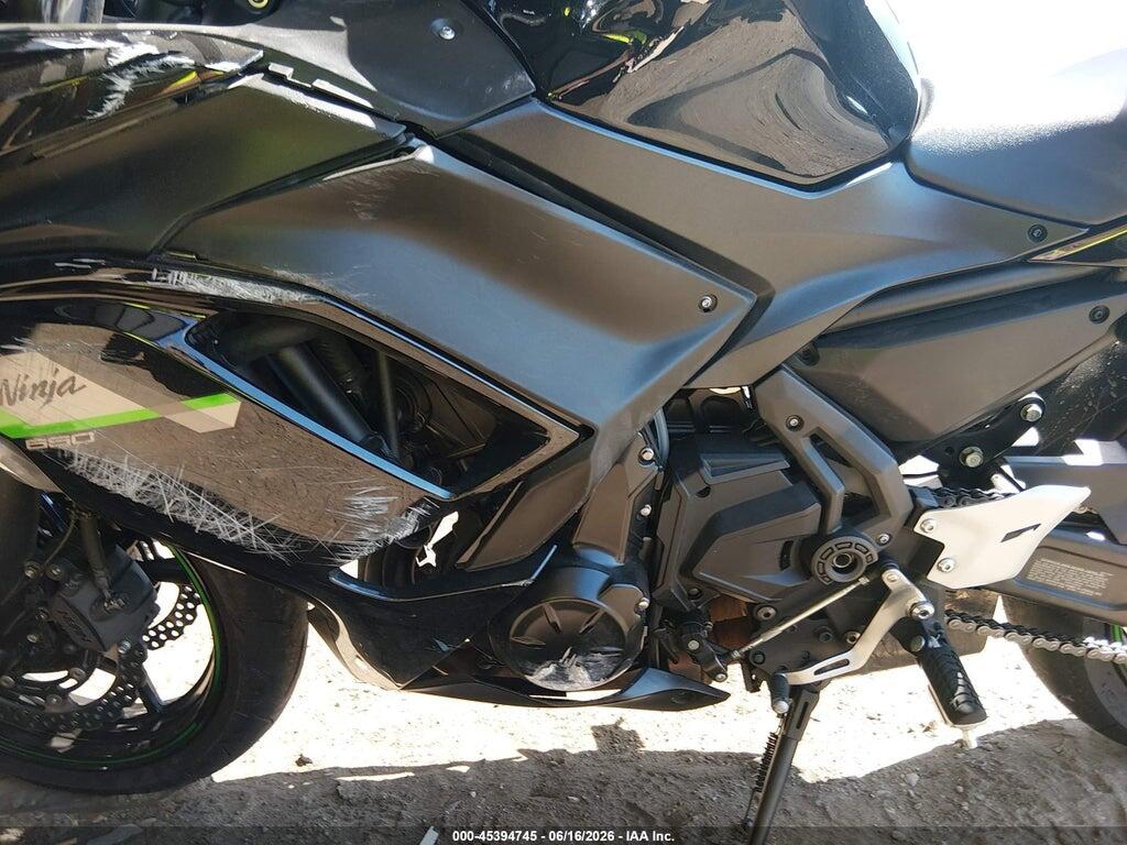 ML5EXER11SDAE7777 2025 KAWASAKI EX650 photo no. 9