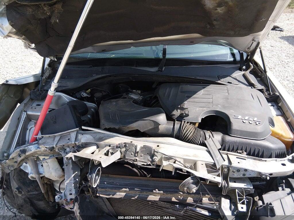 2C3CA5CGXBH613844 2011 CHRYSLER 300 photo no. 10