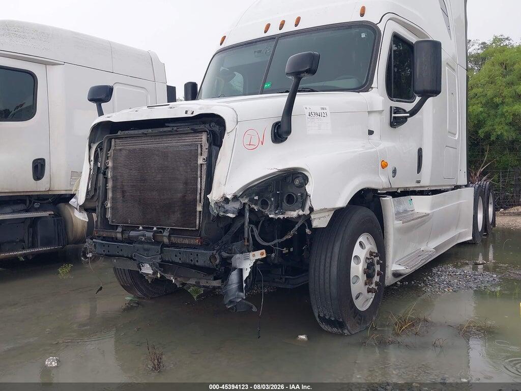 3AKJGLDR5HSHJ4226 2017 FREIGHTLINER CASCADIA 125 photo no. 11