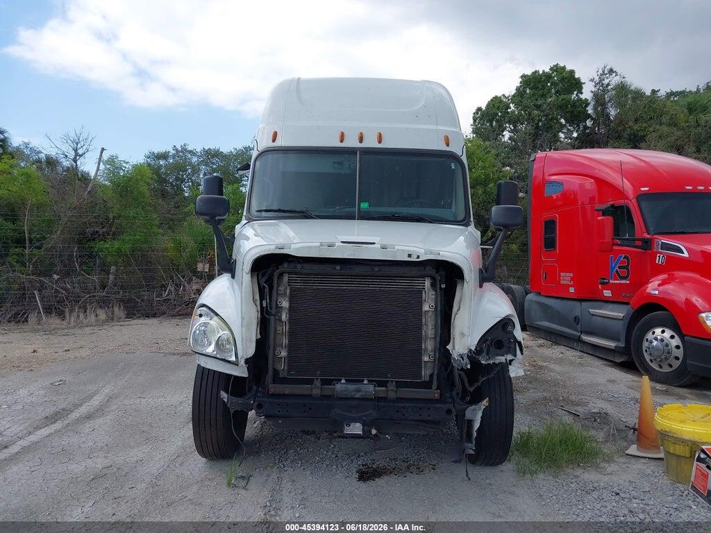 3AKJGLDR5HSHJ4226 2017 FREIGHTLINER CASCADIA 125 photo no. 12