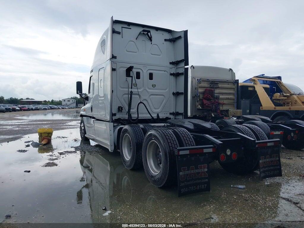 3AKJGLDR5HSHJ4226 2017 FREIGHTLINER CASCADIA 125 photo no. 3