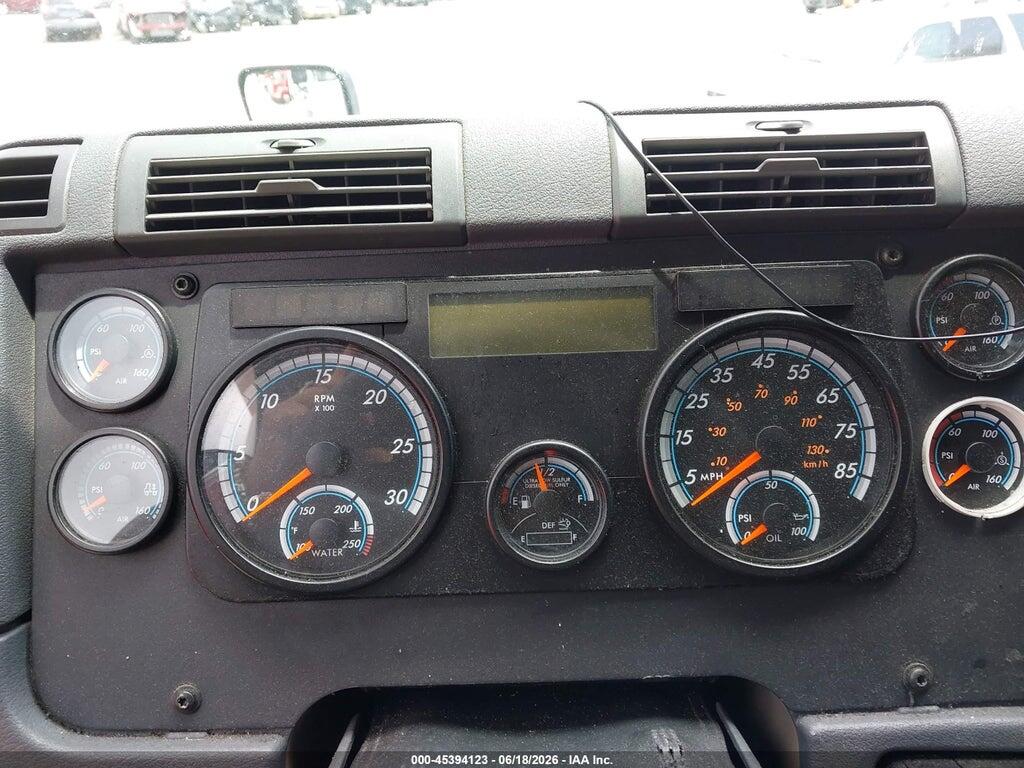 3AKJGLDR5HSHJ4226 2017 FREIGHTLINER CASCADIA 125 photo no. 5